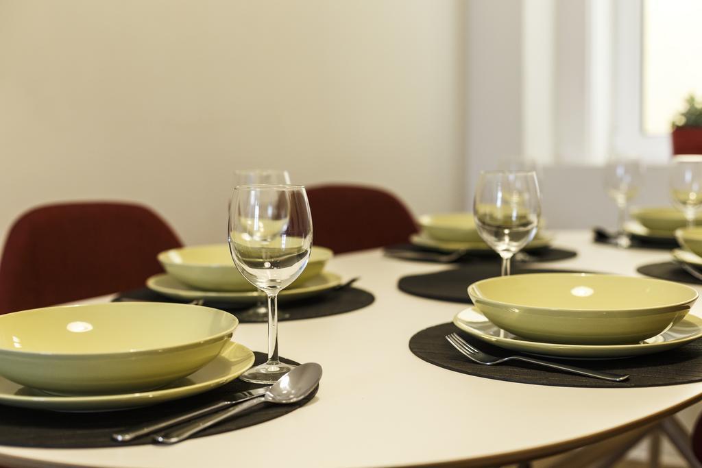 Whome | Fanqueiros Downtown Typical Apartment Lisbon Luaran gambar